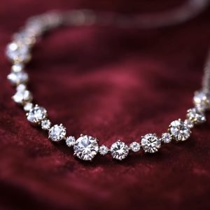 luxury-jewellery-display